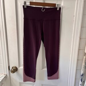 Athleta Elation Scallop Capri Leggings in The Color Agate Purple